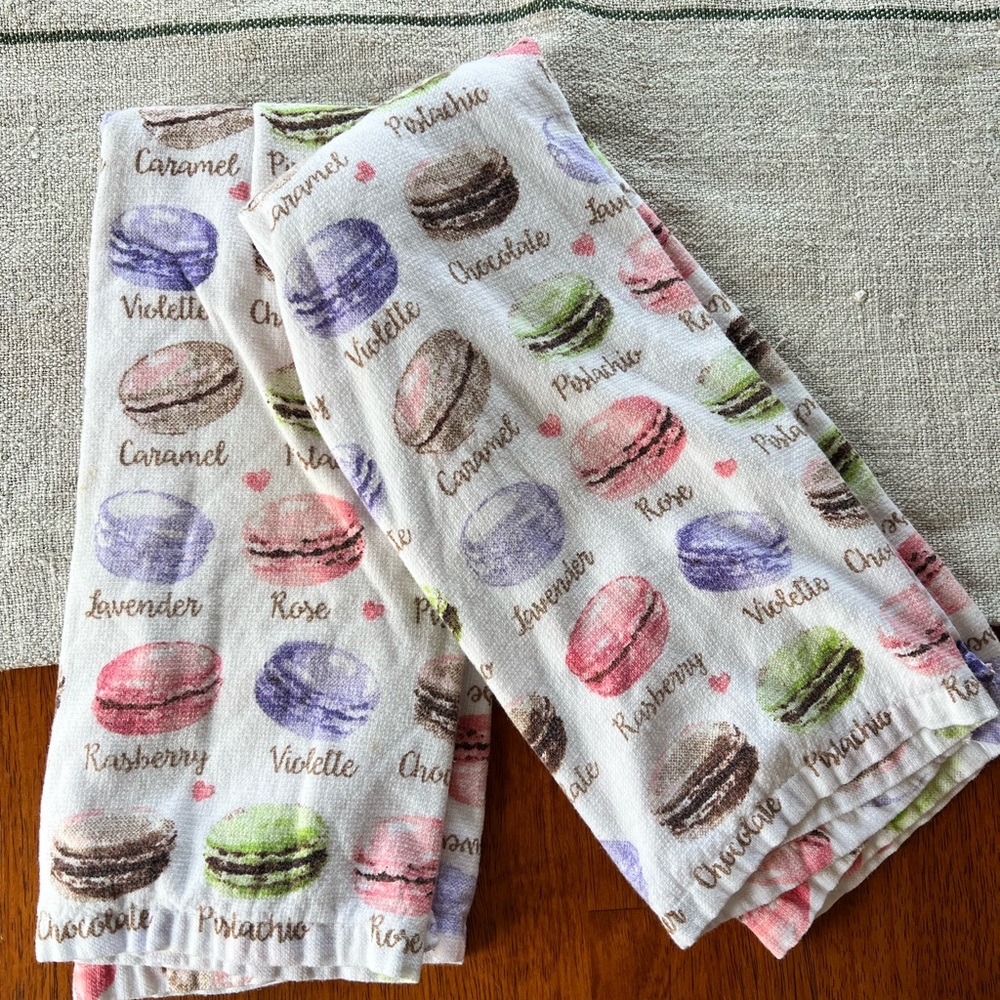 Macaron Print Kitchen Towels